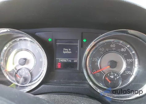 2012 Chrysler Town & Country Touring z USA, uszkodzony, nr VIN 2C4RC1BG5CR158357